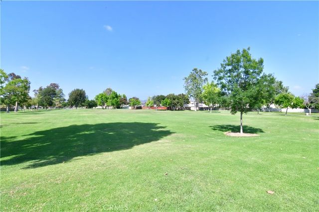 31 Columbus, Irvine, CA 92620