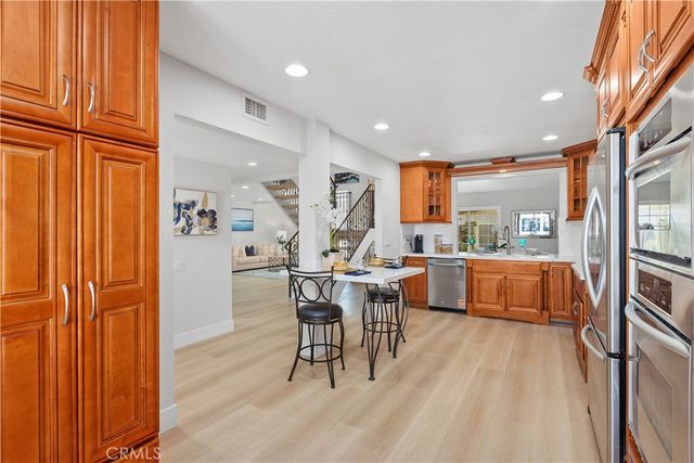 31 Columbus, Irvine, CA 92620