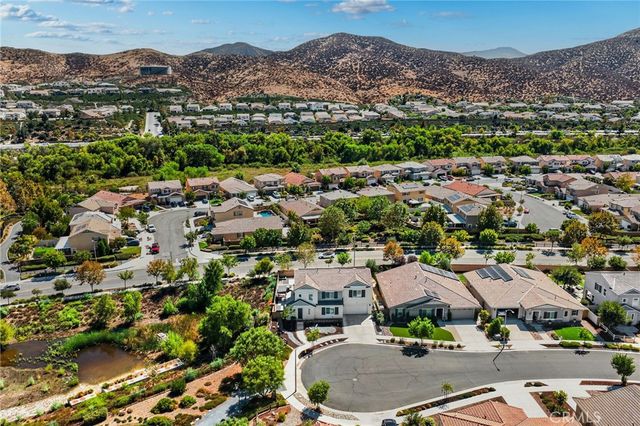 24537 Stargazer Way, Menifee, CA 92584