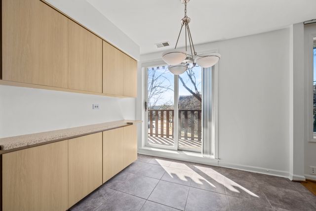 1125 Lake Cook Road 405, Northbrook, IL 60062