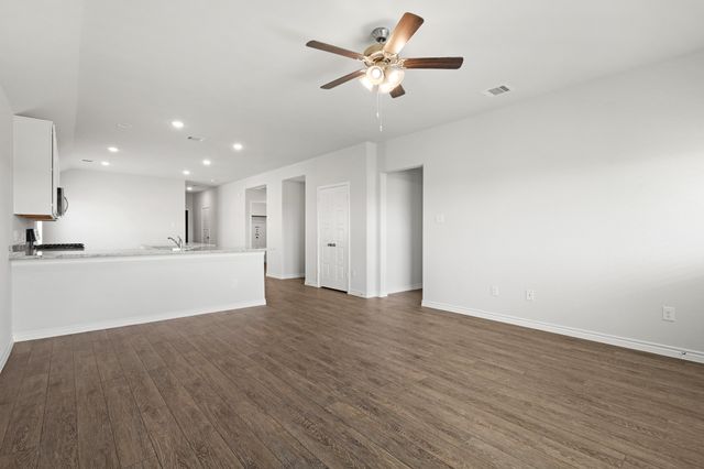 9225 Union Pacific Drive, Fort Worth, TX 76036