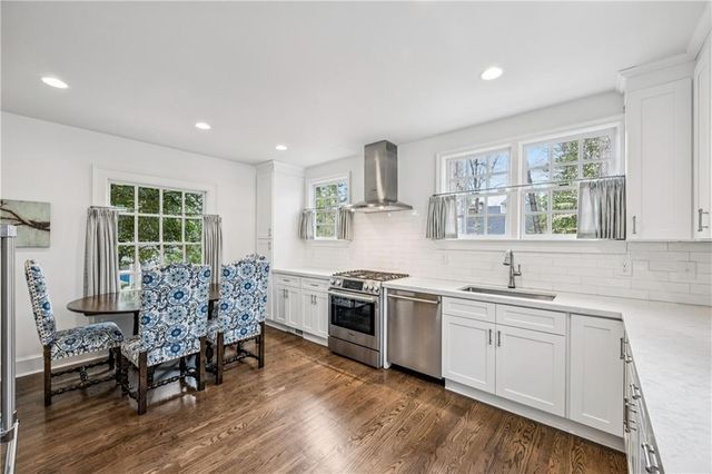 3905 Peachtree Dunwoody NE Road, Atlanta, GA 30342