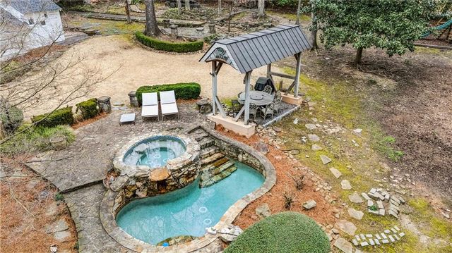 3905 Peachtree Dunwoody NE Road, Atlanta, GA 30342