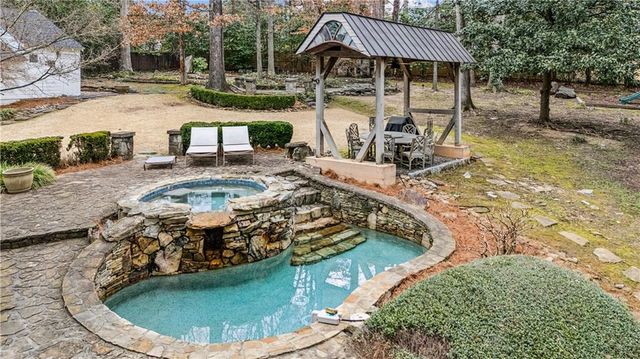 3905 Peachtree Dunwoody NE Road, Atlanta, GA 30342