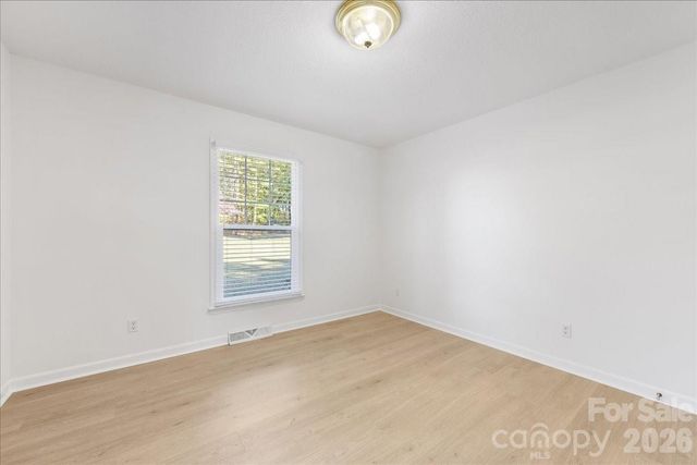 1840 Stoneyridge Drive, Charlotte, NC 28214