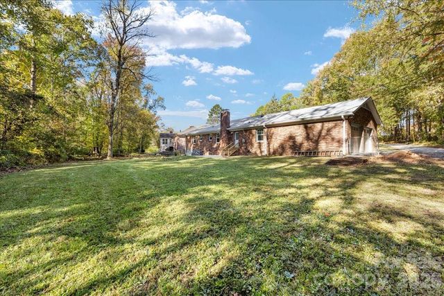 1840 Stoneyridge Drive, Charlotte, NC 28214