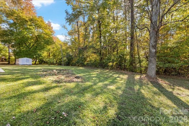 1840 Stoneyridge Drive, Charlotte, NC 28214