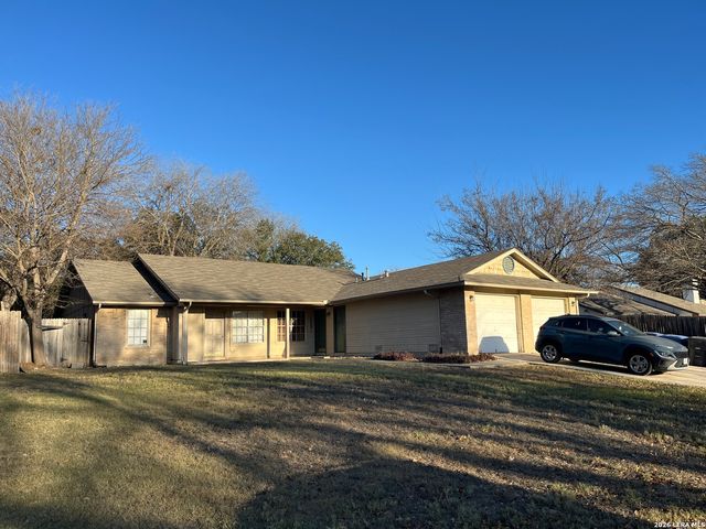 12233 RIDGE CROWN ST, San Antonio, TX 78247