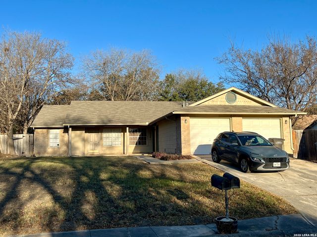 12233 RIDGE CROWN ST, San Antonio, TX 78247