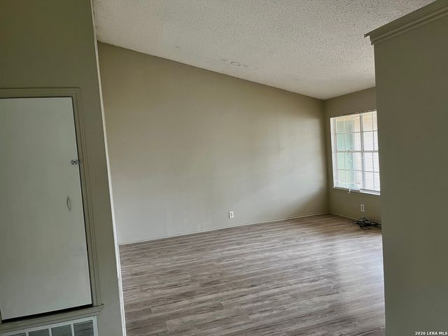 12233 RIDGE CROWN ST, San Antonio, TX 78247