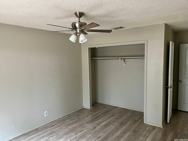 12233 RIDGE CROWN ST, San Antonio, TX 78247