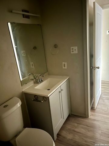 12233 RIDGE CROWN ST, San Antonio, TX 78247