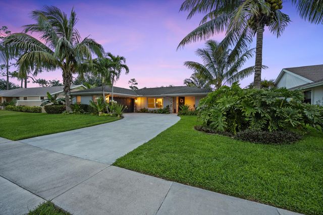 14244 Horseshoe Trace, Wellington, FL 33414