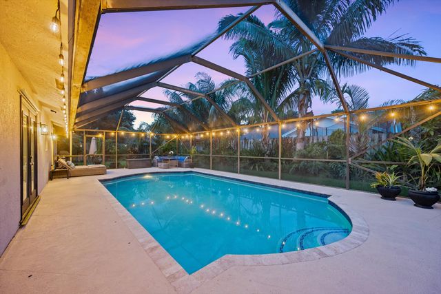 14244 Horseshoe Trace, Wellington, FL 33414