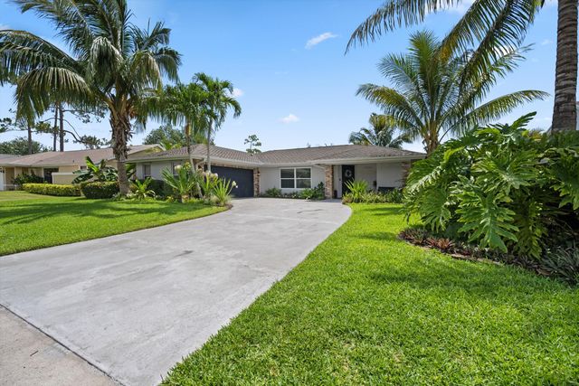 14244 Horseshoe Trace, Wellington, FL 33414
