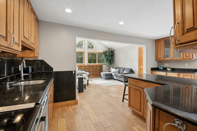 22 Westlund Rd, Belmont, MA 02478