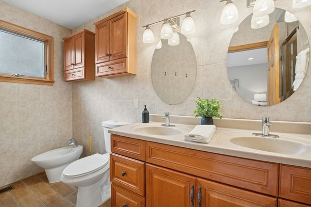 22 Westlund Rd, Belmont, MA 02478