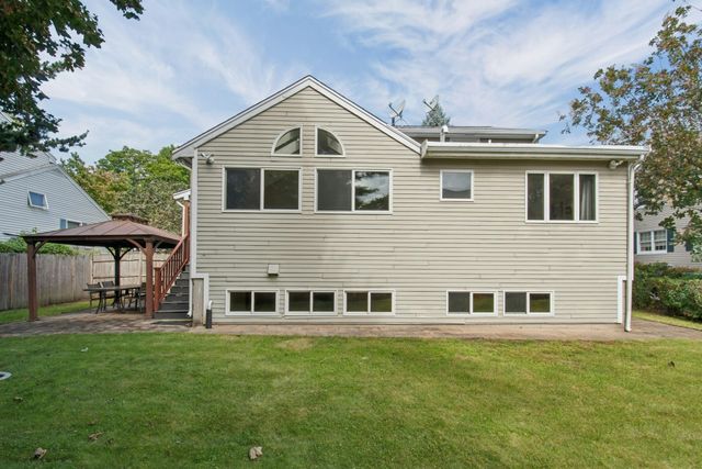 22 Westlund Rd, Belmont, MA 02478