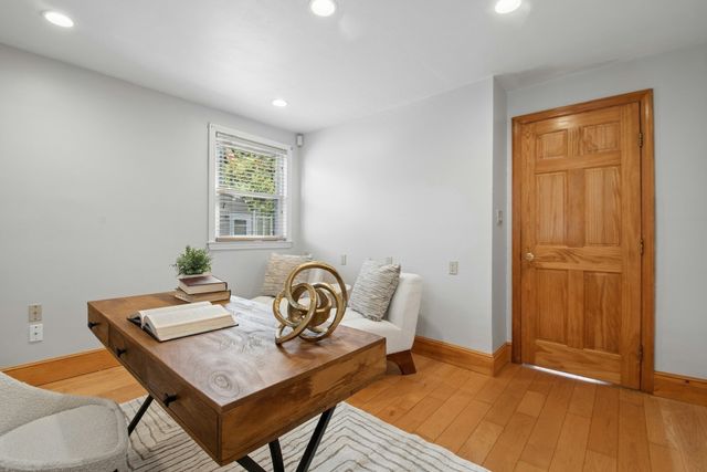 22 Westlund Rd, Belmont, MA 02478