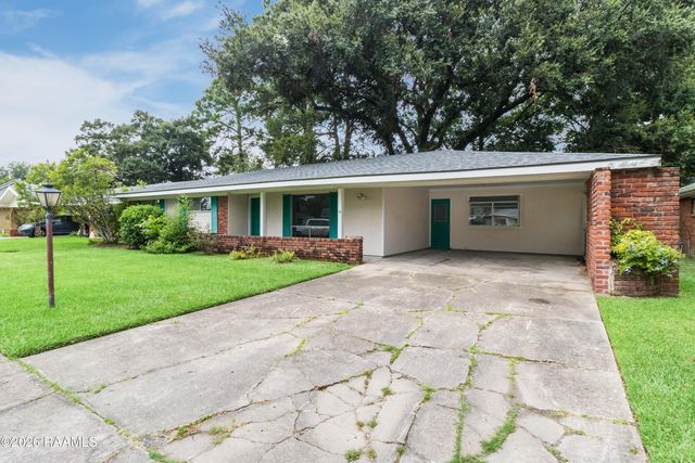 105 Ashwood Drive, Lafayette, LA 70503