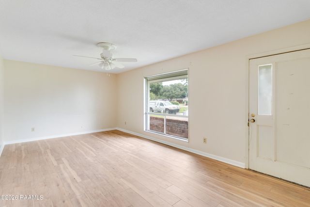 105 Ashwood Drive, Lafayette, LA 70503