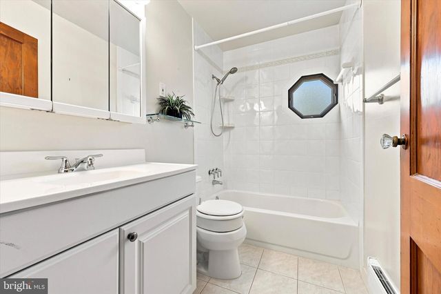 431 TRENTON RD, Fairless Hills, PA 19030