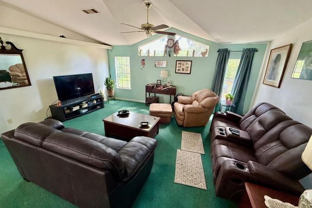 16955 SE 249TH TERRACE, Umatilla, FL 32784