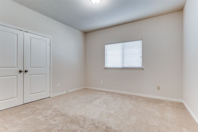 5824 Silverton Avenue, Mckinney, TX 75070