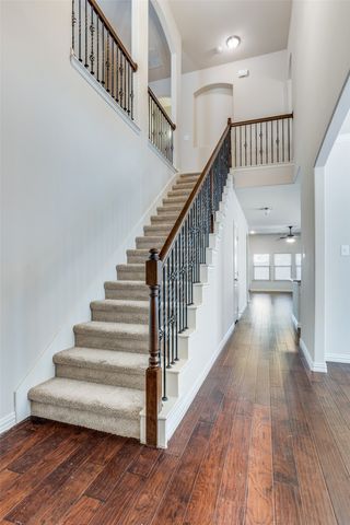 5824 Silverton Avenue, Mckinney, TX 75070