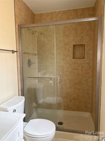 901 Winter Wood Drive, Matthews, NC 28105