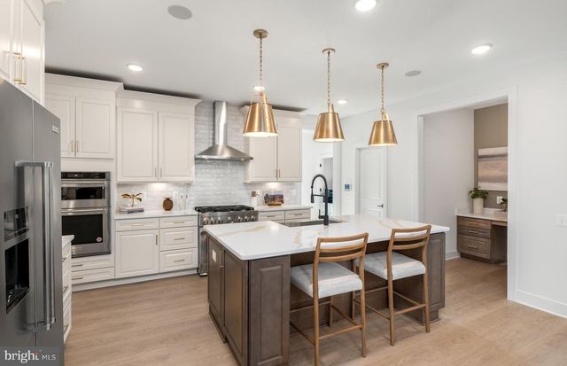 18280 BATTLEFIELD CROSSING LN, Leesburg, VA 20176