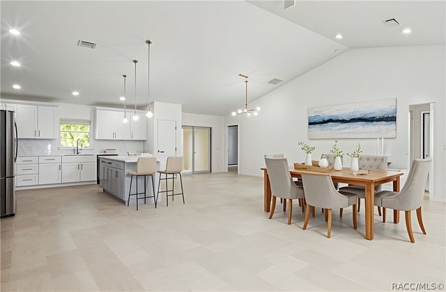 19939 SW 96TH Place, Dunnellon, FL 34432
