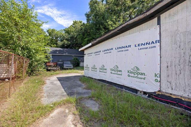 2034 Morningside Drive, North Charleston, SC 29405
