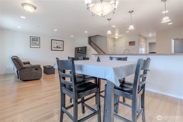 3070 Hoffman Hill Blvd, Dupont, WA 98327