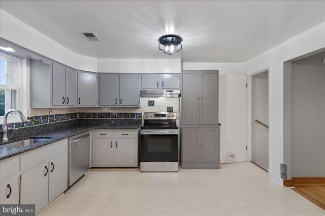 6417 OTIS ST, Landover, MD 20785