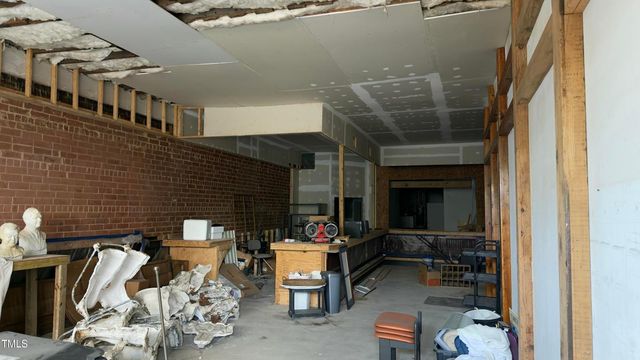 412 S Main Street, Burlington, NC 27215