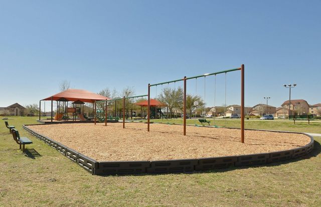 905 Apricot DR, Kyle, TX 78640