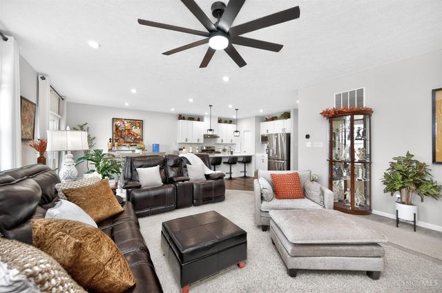7114 Rivendell Circle, Miami Twp, OH 45459
