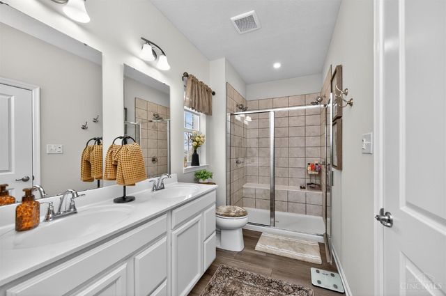 7114 Rivendell Circle, Miami Twp, OH 45459
