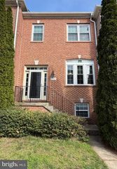 4587 DERRING LN, Fairfax, VA 22030