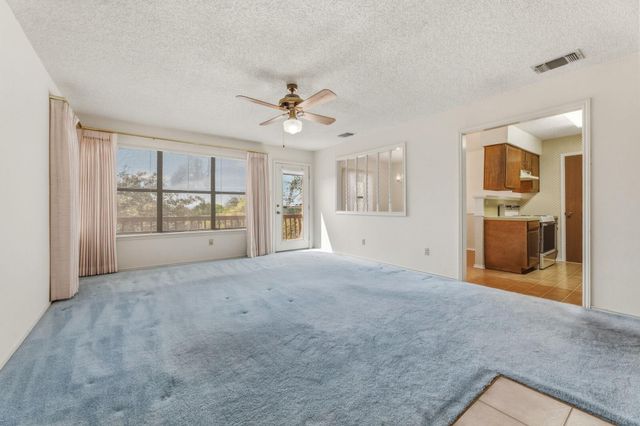 7303 White Oak DR, Lago Vista, TX 78645