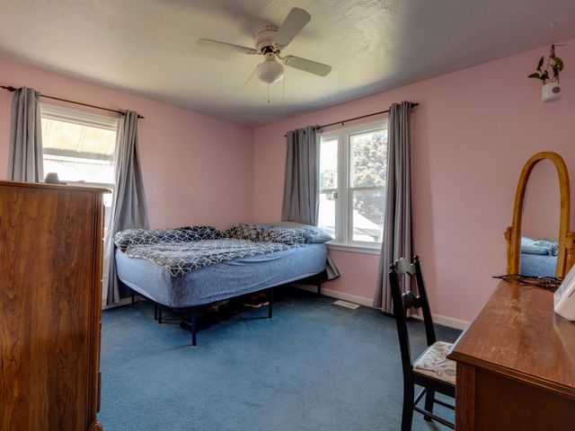 1418 E Rich Ave, Spokane, WA 99207