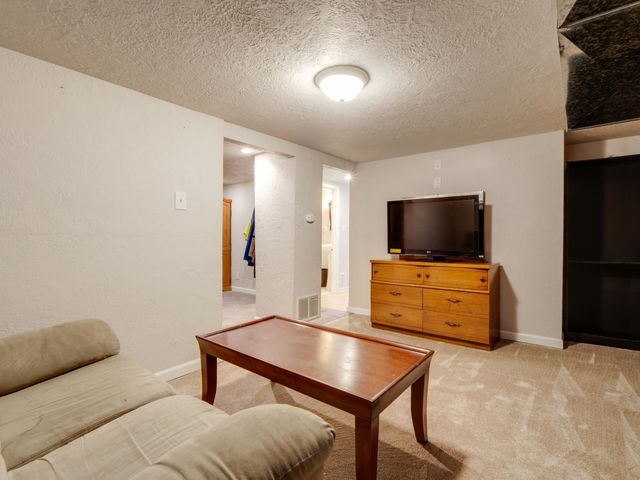 1418 E Rich Ave, Spokane, WA 99207