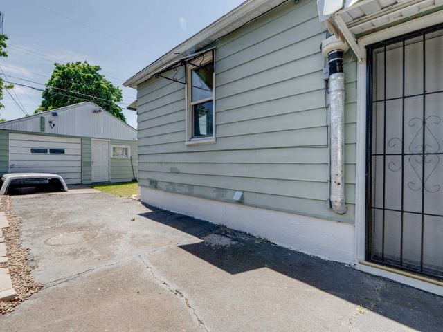 1418 E Rich Ave, Spokane, WA 99207