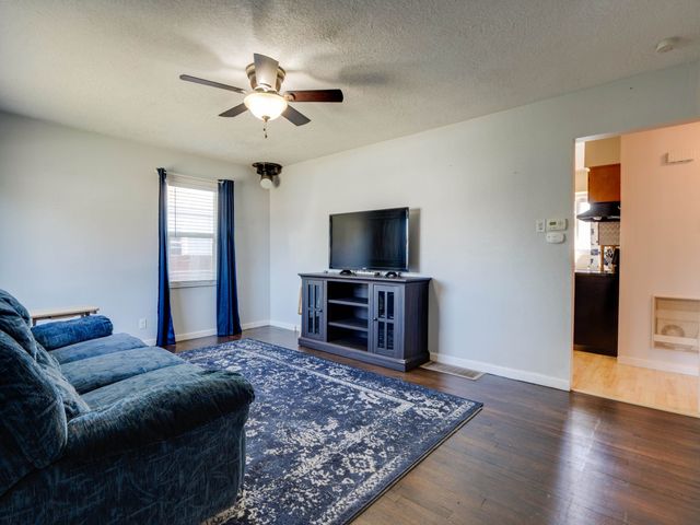 1418 E Rich Ave, Spokane, WA 99207