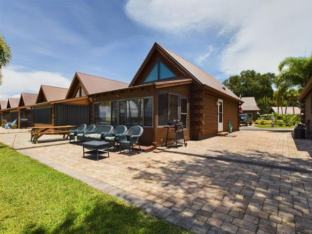 8348 Us-441, Okeechobee, FL 34974