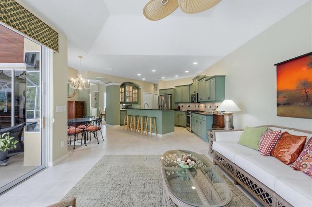 8045 WATERVIEW BOULEVARD, Lakewood Ranch, FL 34202