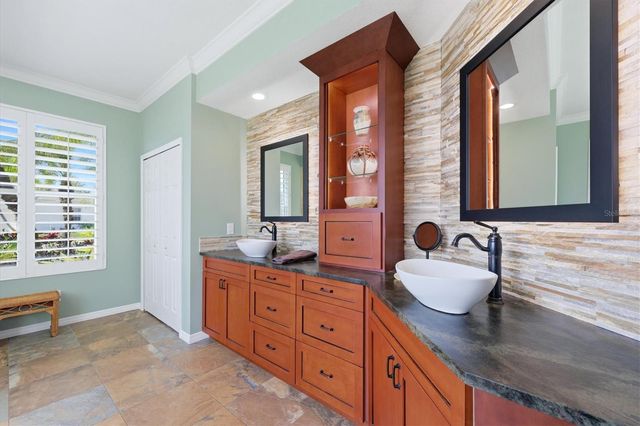 8045 WATERVIEW BOULEVARD, Lakewood Ranch, FL 34202