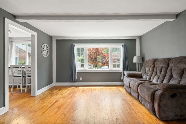 96 Forest St, Pembroke, MA 02359