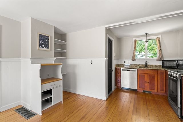96 Forest St, Pembroke, MA 02359